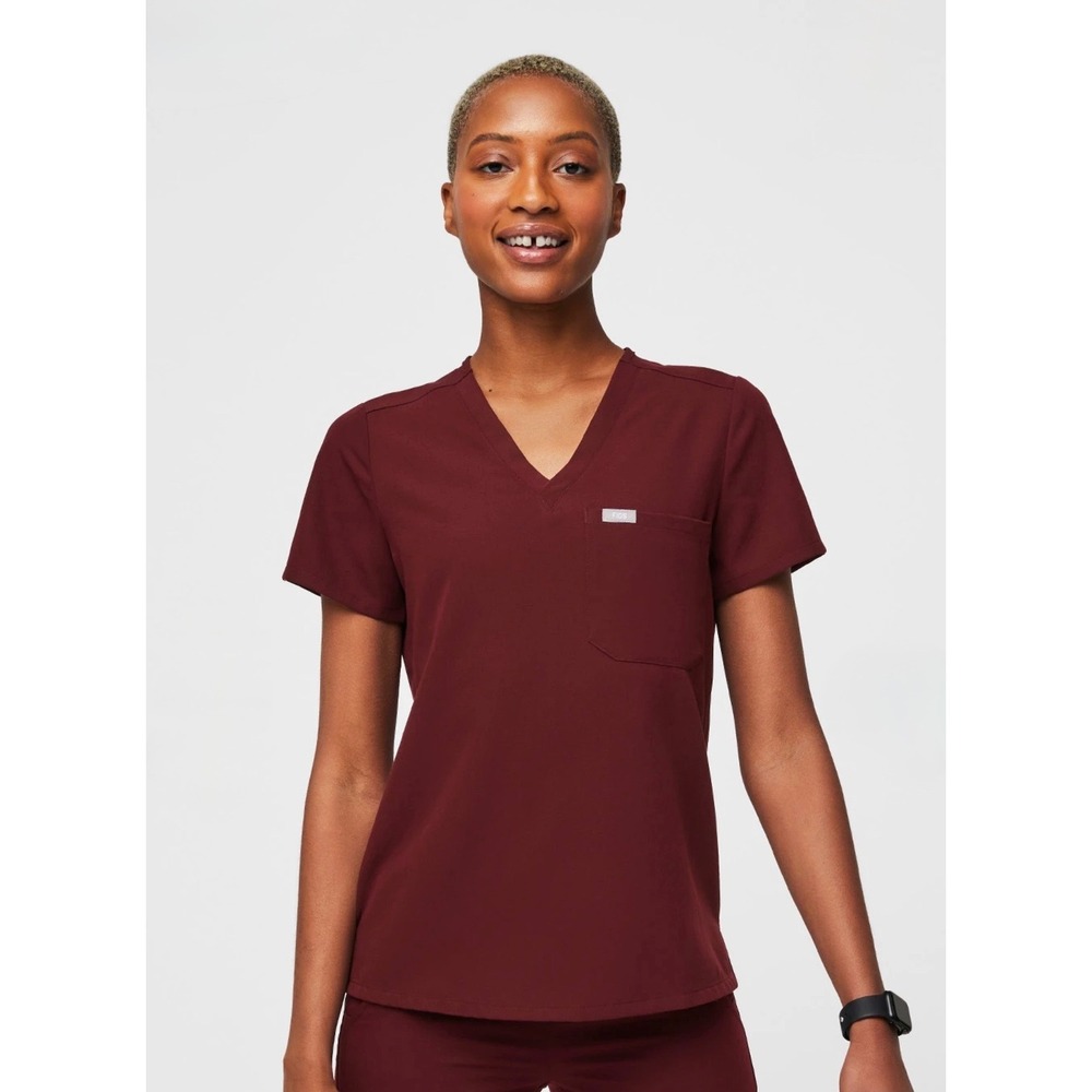 Figs Women's XS Two Piece Scrub Set Burgundy Catarina Top Zamora Jogger NEW